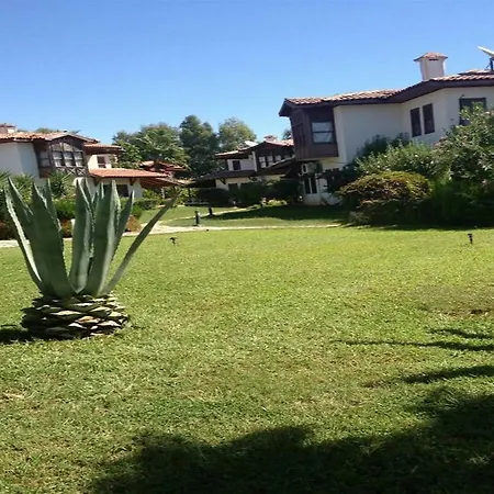 Vila Bizimkoy Tatil Sitesi *